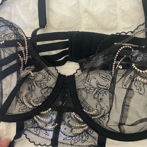 Bluebella Black Lace Balconette Bra - Picture 3 of 7